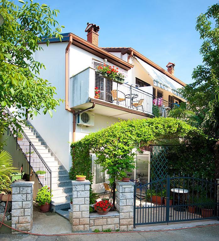 Apartment Iva روفينج الغرفة الصورة